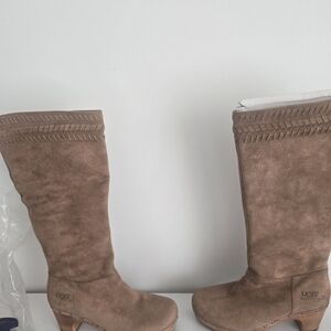 UGG Women's Tan Boots
